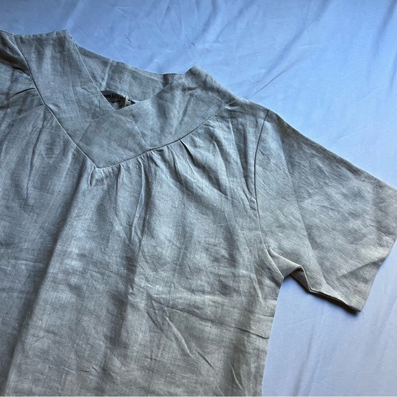 NWT LINEN LIFE Ivory linen v neck short sleeve tunic top - Picture 2 of 8
